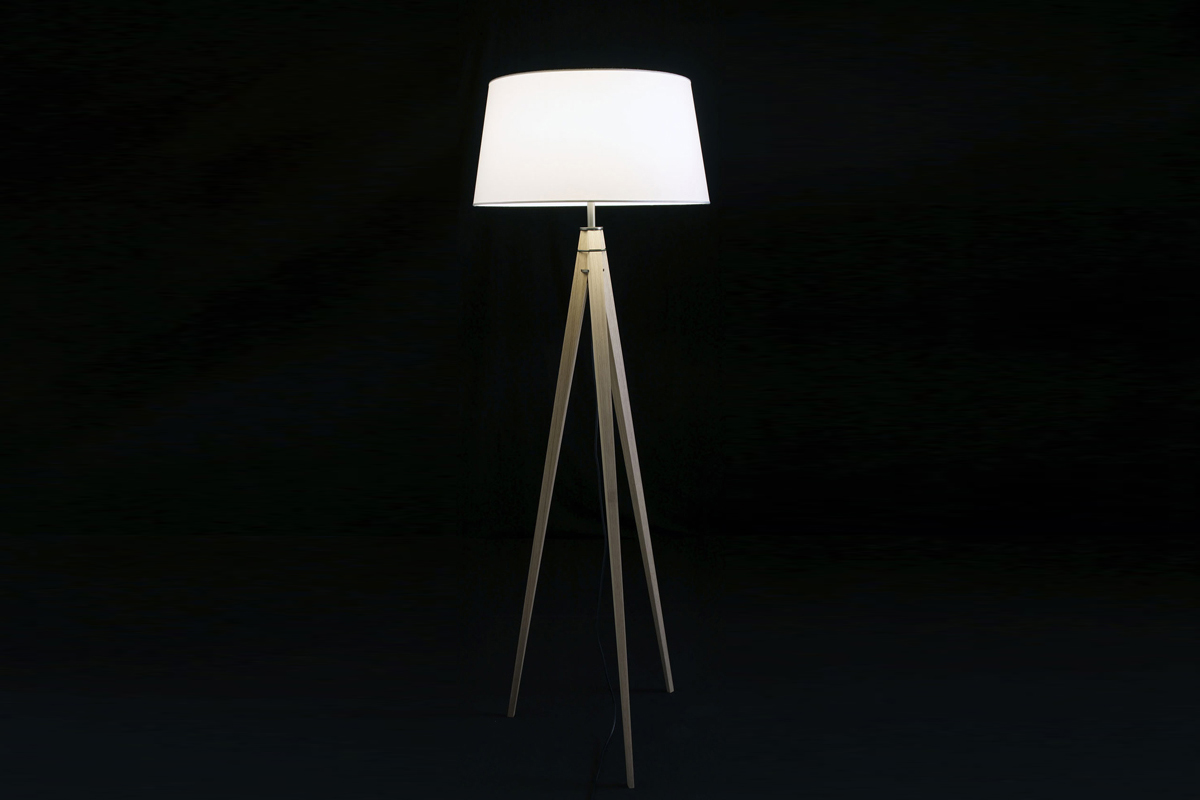 maja_white_lamp